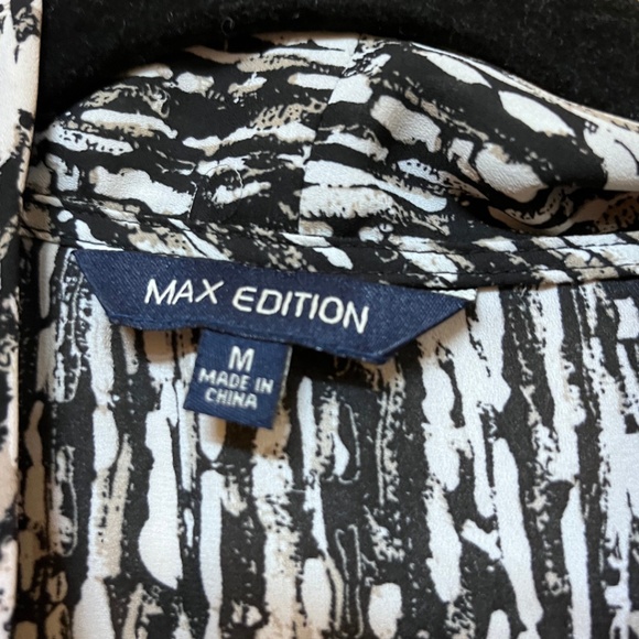 Max Edition Black, White, and Silver Blouse Size M - Picture 3 of 3